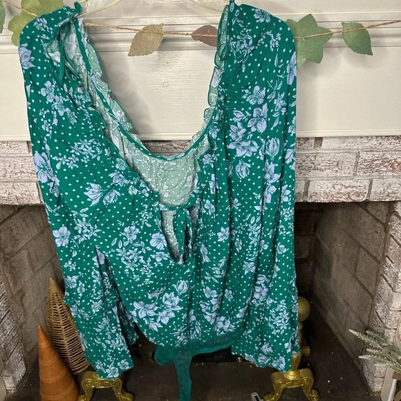 Intimately by Free People floral printed body suit size Medium - Picture 2 of 3